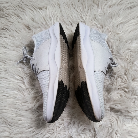 Vessi Everyday Women's White Waterproof Athletic Running Shoes Size 8 - Picture 5 of 10